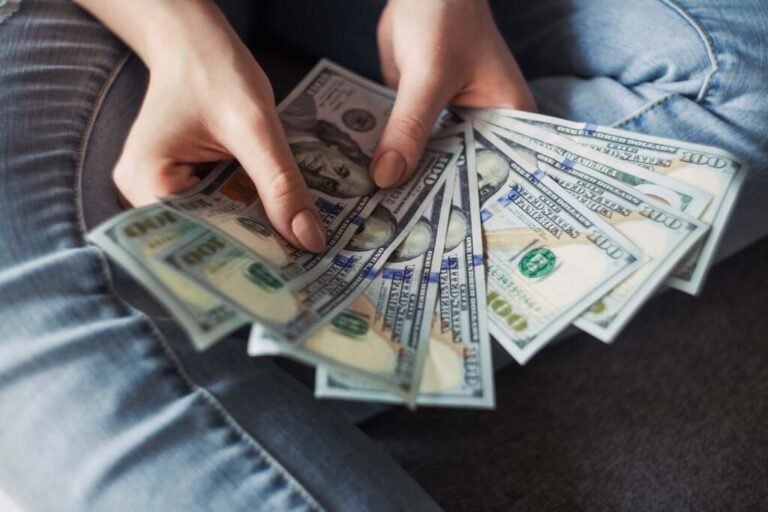 Unleash Your Financial Potential: The Ultimate Newbie’s Roadmap to Becoming An Investor